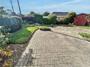Photo 18- click for photo gallery